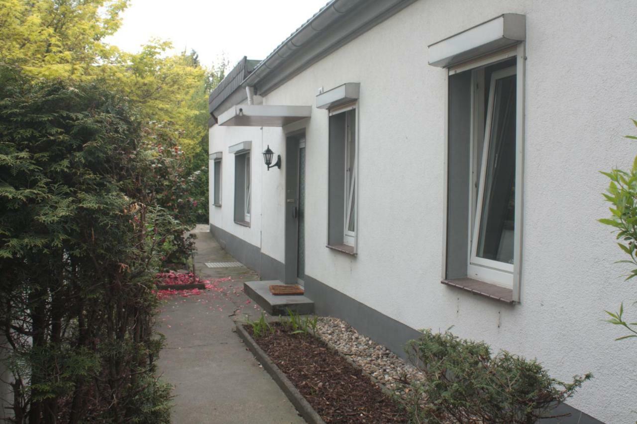 Ferienwohnung Oberhausen Alstaden Oberhausen (North Rhine-Westphalia) Exterior foto